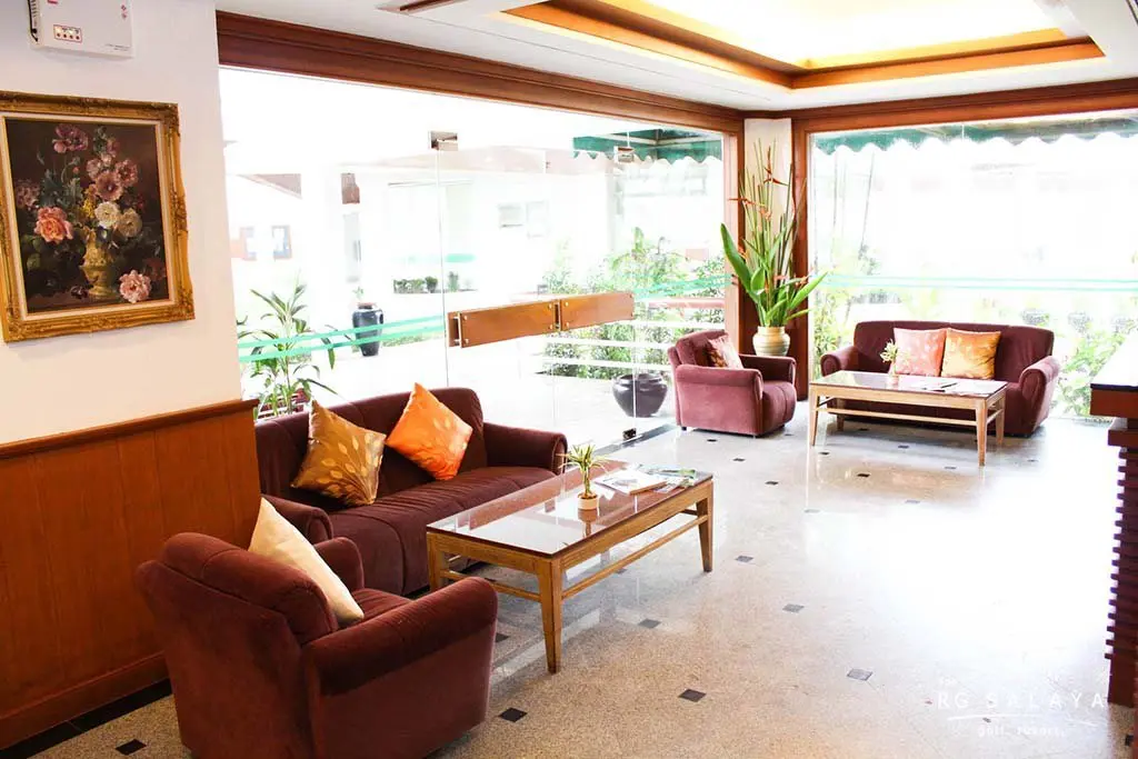 Пхуттхамонтхон: Royal Gems Golf Resort