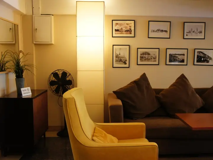 Бангкок: Ratchadamnoen Residence