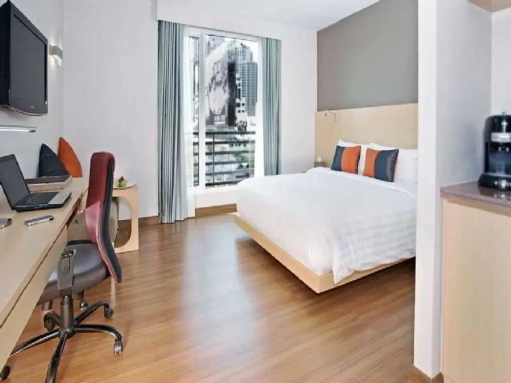 Бангкок: Hotel Solo Sukhumvit 2