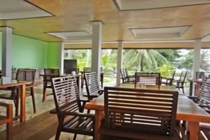 Ханом: Khanom Sunrise Beach Hotel