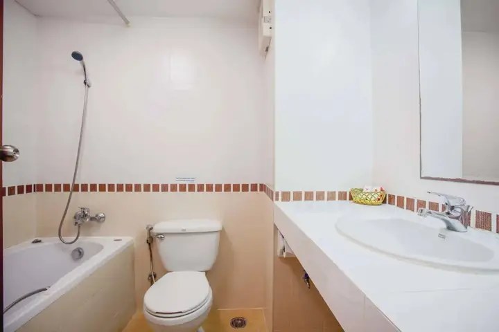 Паттайя: Eastiny Seven Hotel
