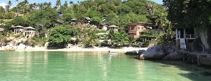 Остров Тау: Taatoh Resort & Freedom Beach Resort