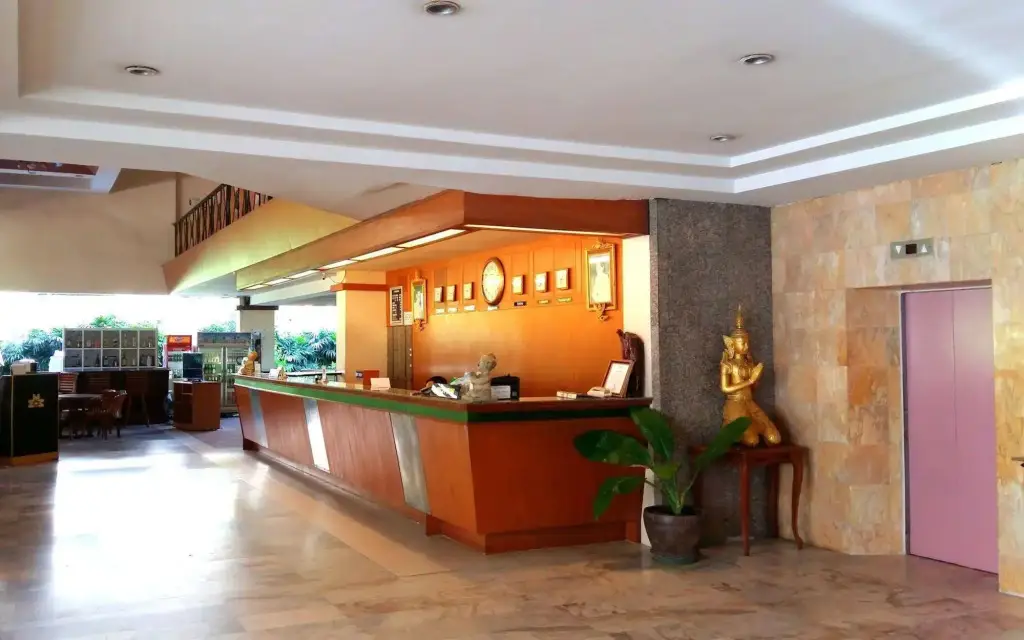 Паттайя: Курортный отель Mike Beach Resort Pattaya - SHA