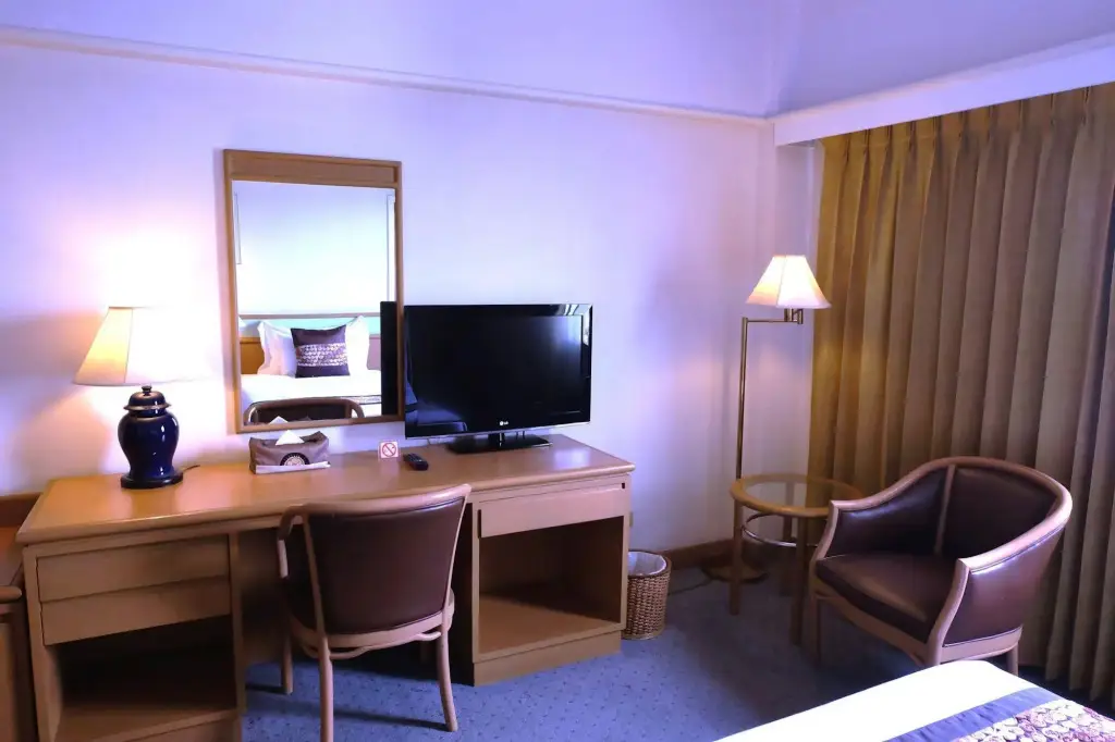 Бангкок: The Dynasty Hotel