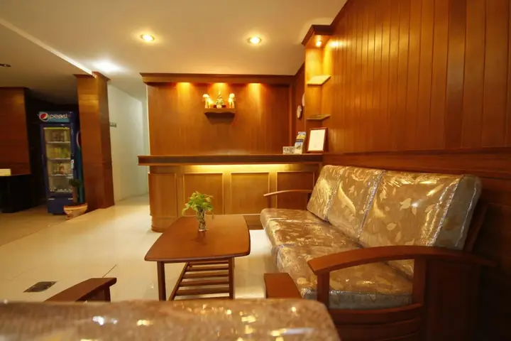 Кату: Yindee Residence