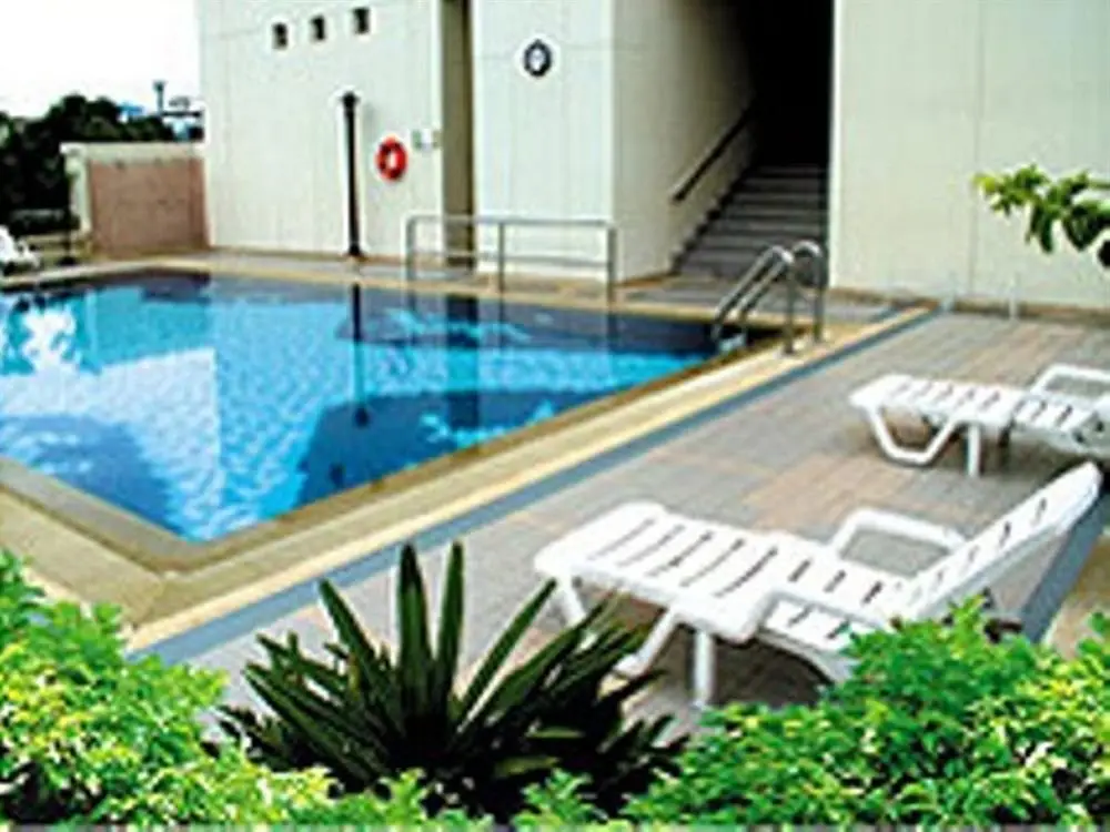 Бангкок: Lumpini Residence Sathorn