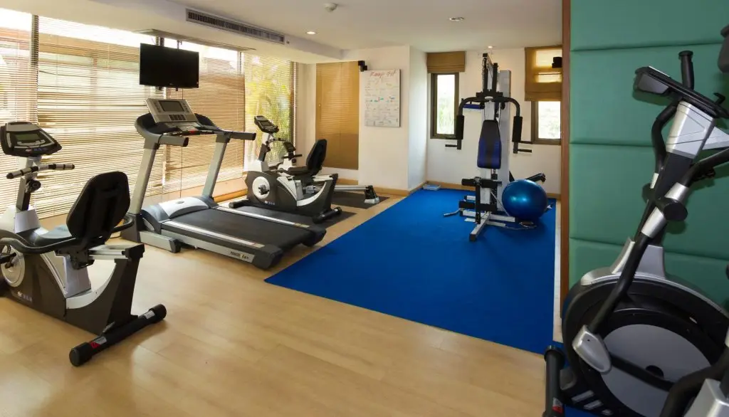 Бангкок: Lasalle Suites Hotel & Residence