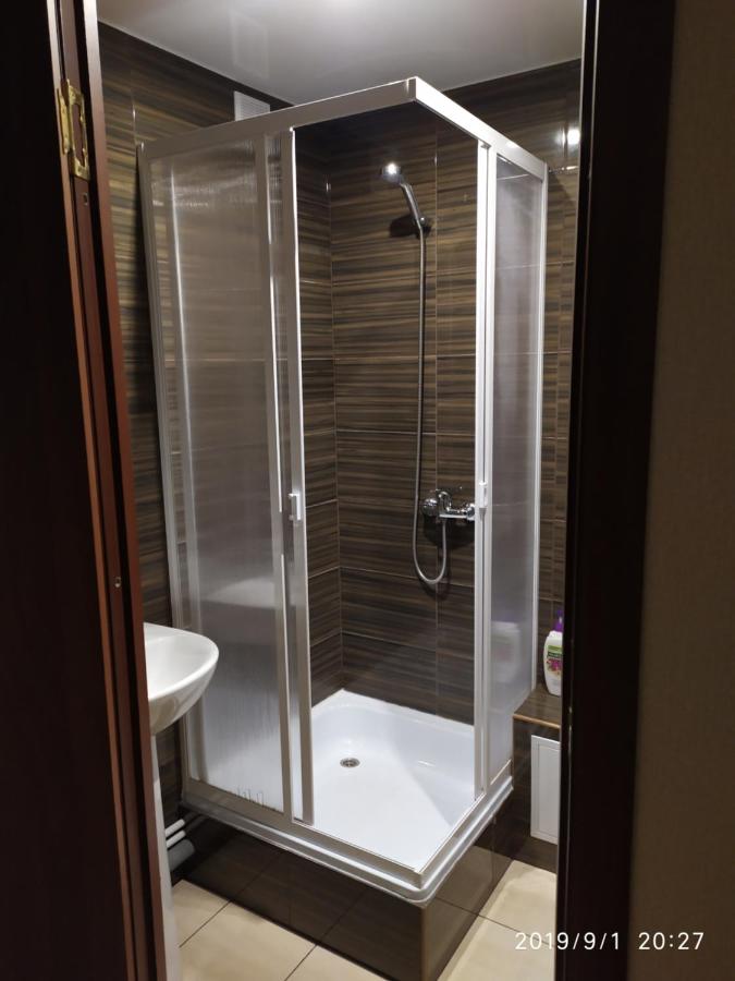 Обь: Airport Tolmachevo Apartment