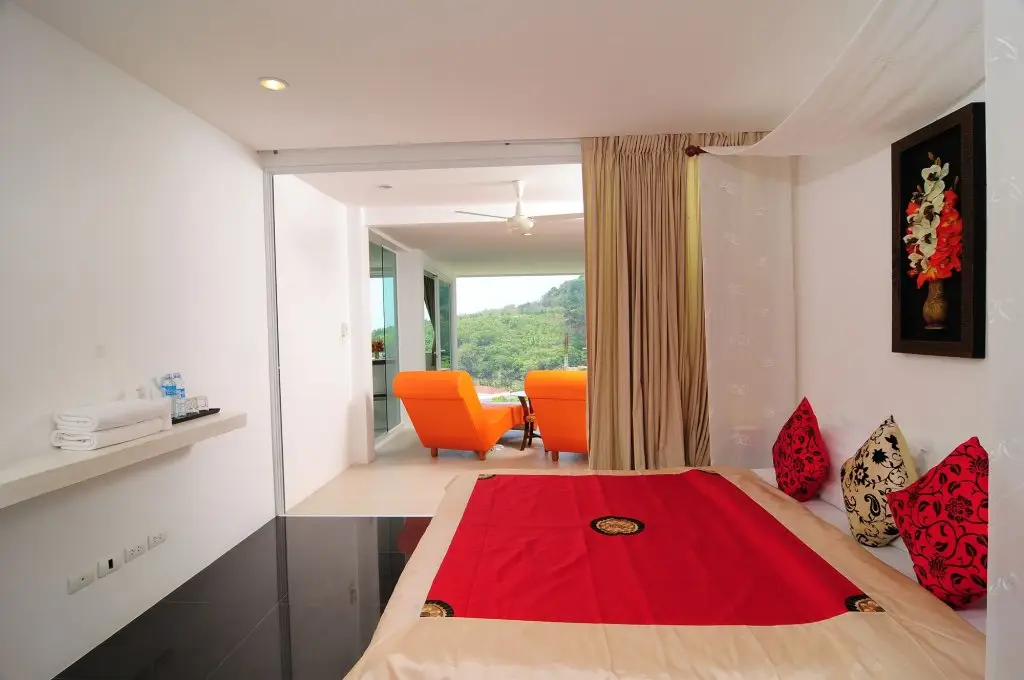 Пхукет: Grand Bleu Ocean View Pool Suite