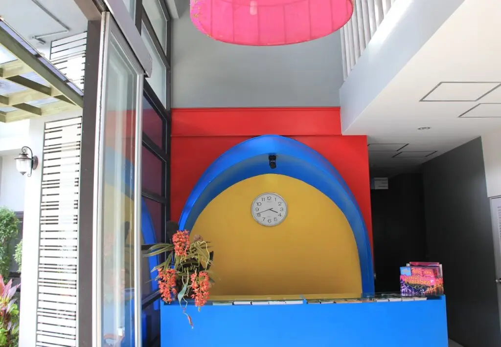 Тхаланг: Dinar Lodge