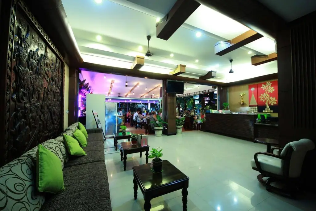 Пхукет: Lemongrass Hotel