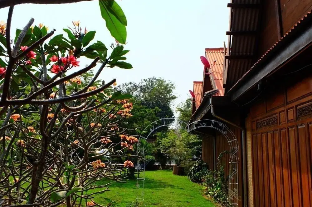 Банг-Саре: Ruenton Resort