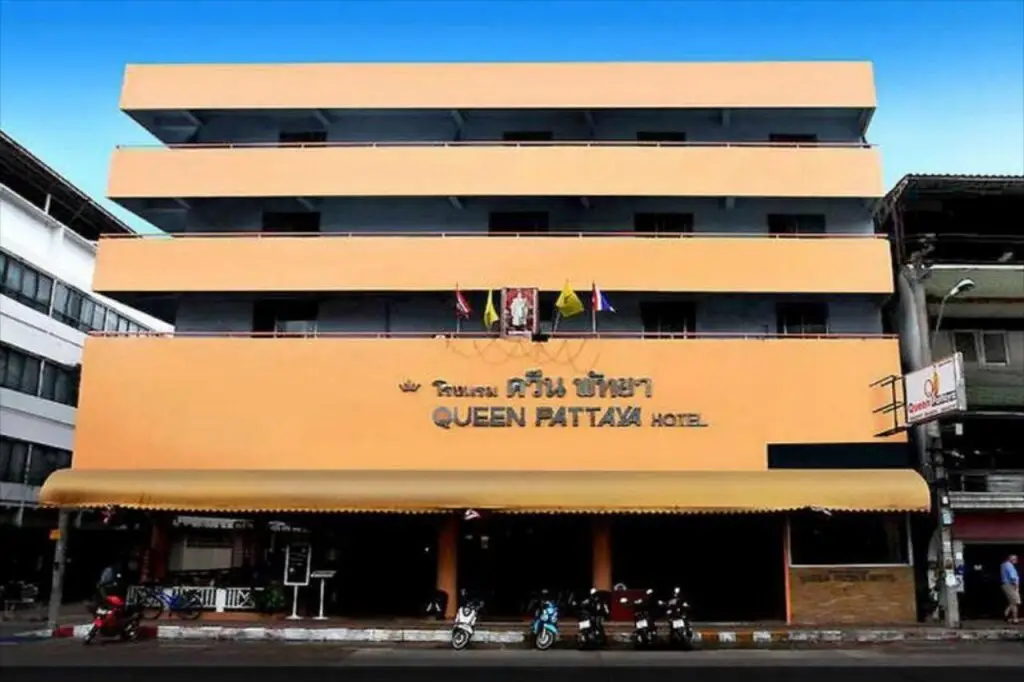 Паттайя: Queen Pattaya Hotel