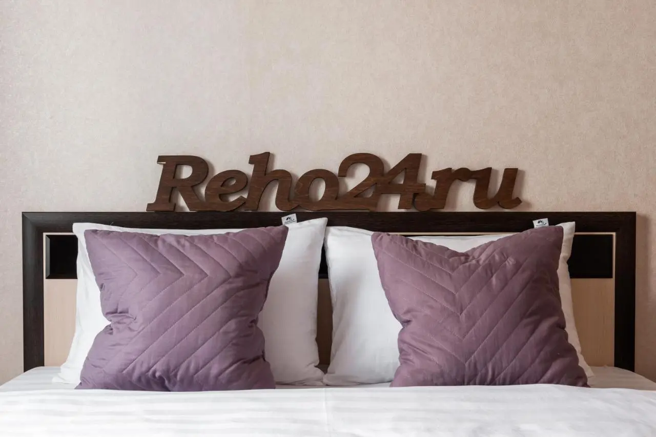 Новосибирск: One Bedroom Apartments Premium - Современная однокомнатная квартира Премиум класс, 4 спальных места, RentHouse