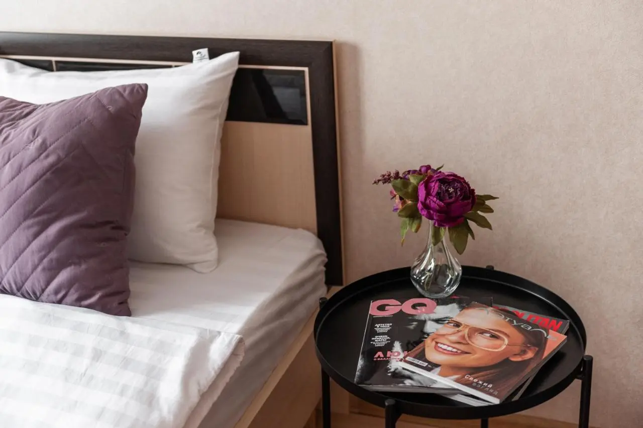 Новосибирск: One Bedroom Apartments Premium - Современная однокомнатная квартира Премиум класс, 4 спальных места, RentHouse