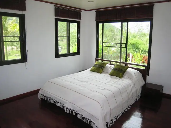 Сам-Рои-Йот: Mountain Breeze Villa