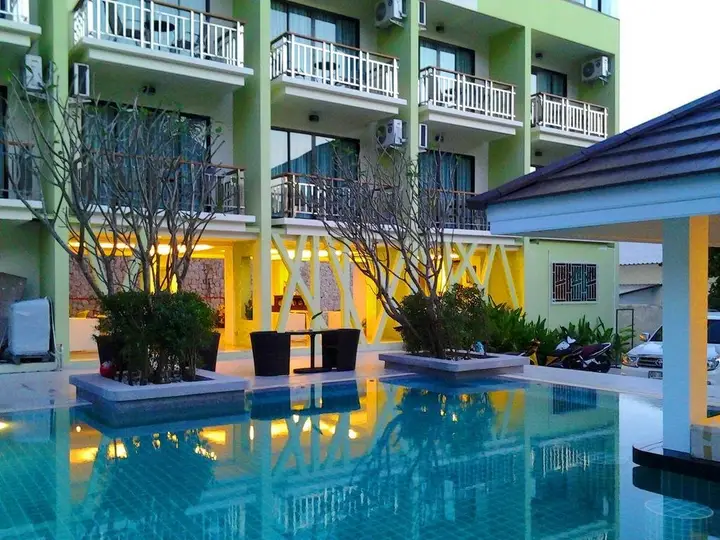 Кату: Kalim Beach Place