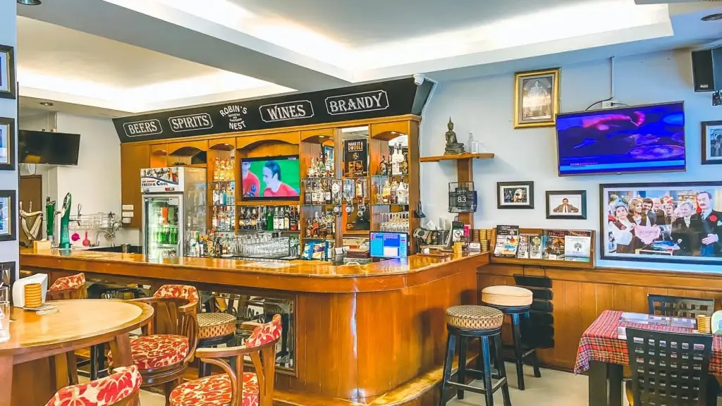 Паттайя: Robin’s Nest Guesthouse & Restaurant