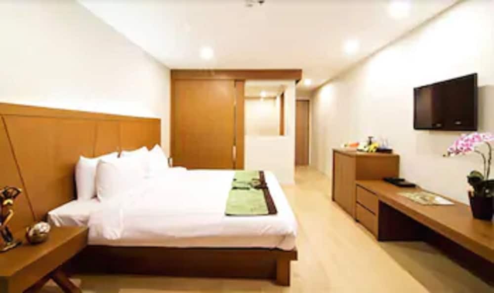 Паттайя: The Stay Hotel