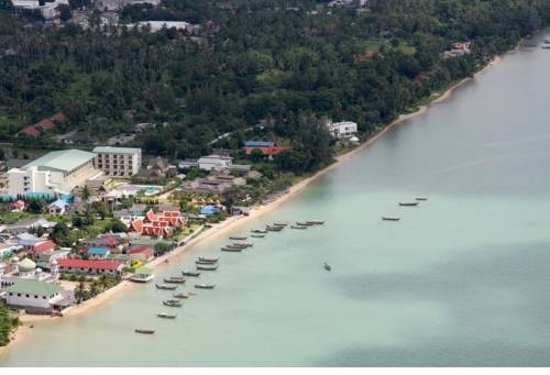 Муанг: Nomads Chalong Beach, Phuket