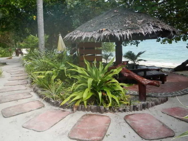 Тхаланг: Tenta Nakara Resort and Restaurant