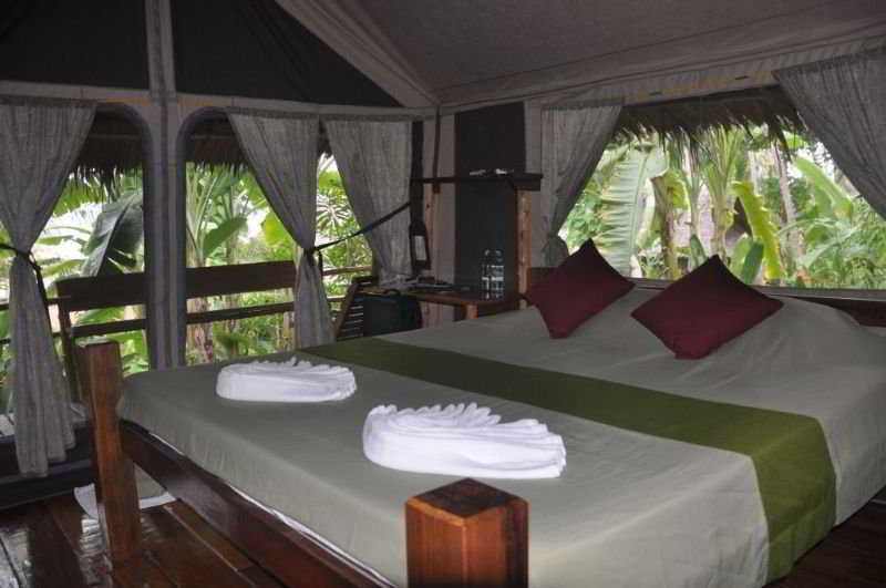 Тхаланг: Tenta Nakara Resort and Restaurant