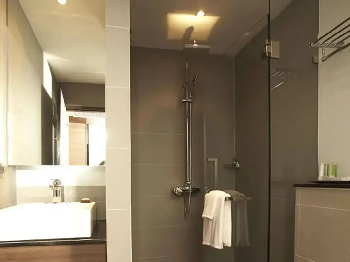 Бангкок: Отель Sukhumvit Suites