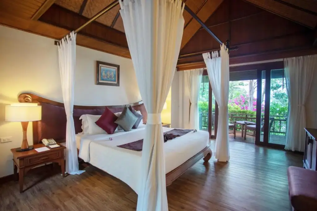 Самуи: Курорт Nora Beach Resort and Spa