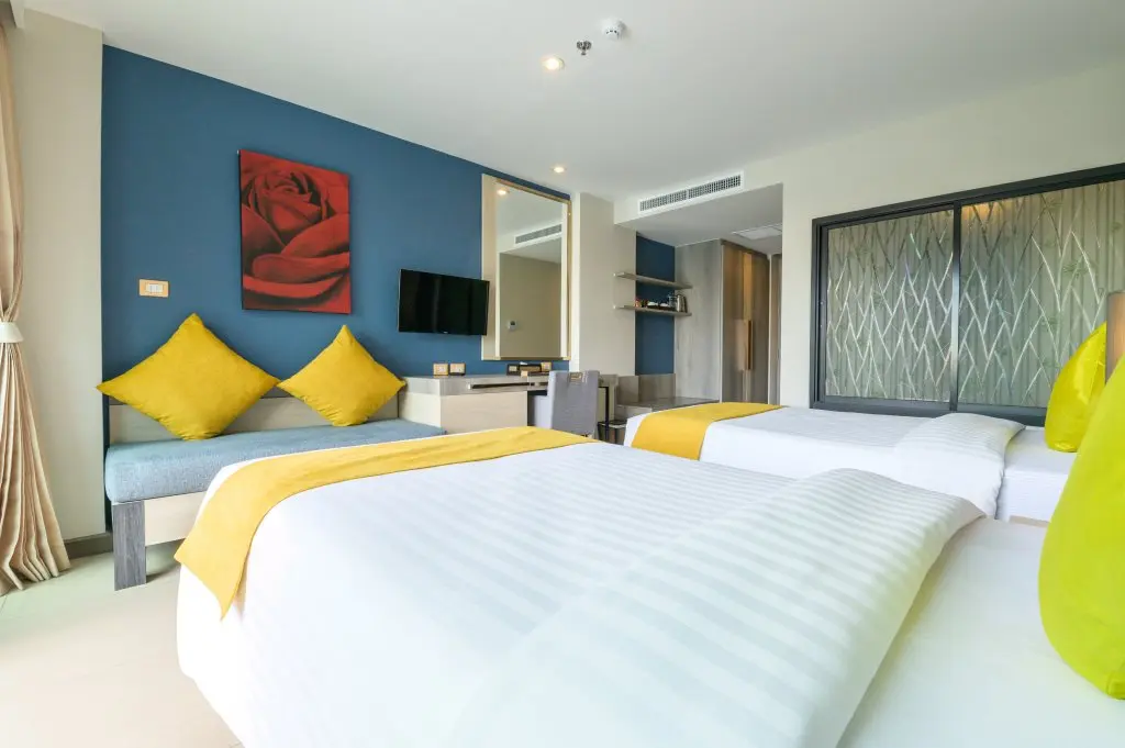 Пхукет: Andakira Hotel
