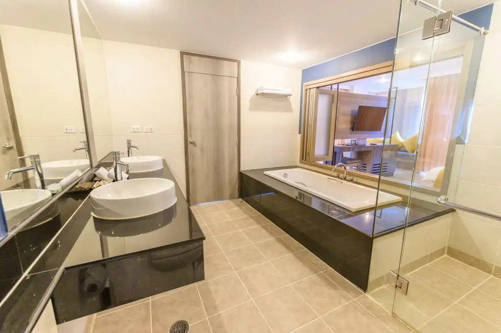 Пхукет: Andakira Hotel