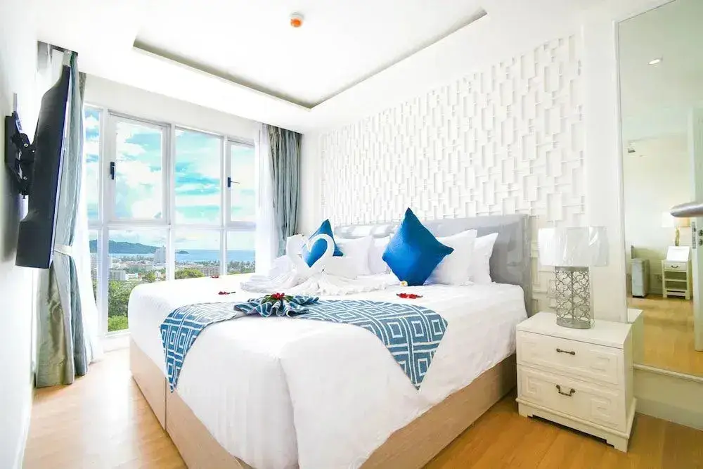 Кату: The Aristo Seaview Patong