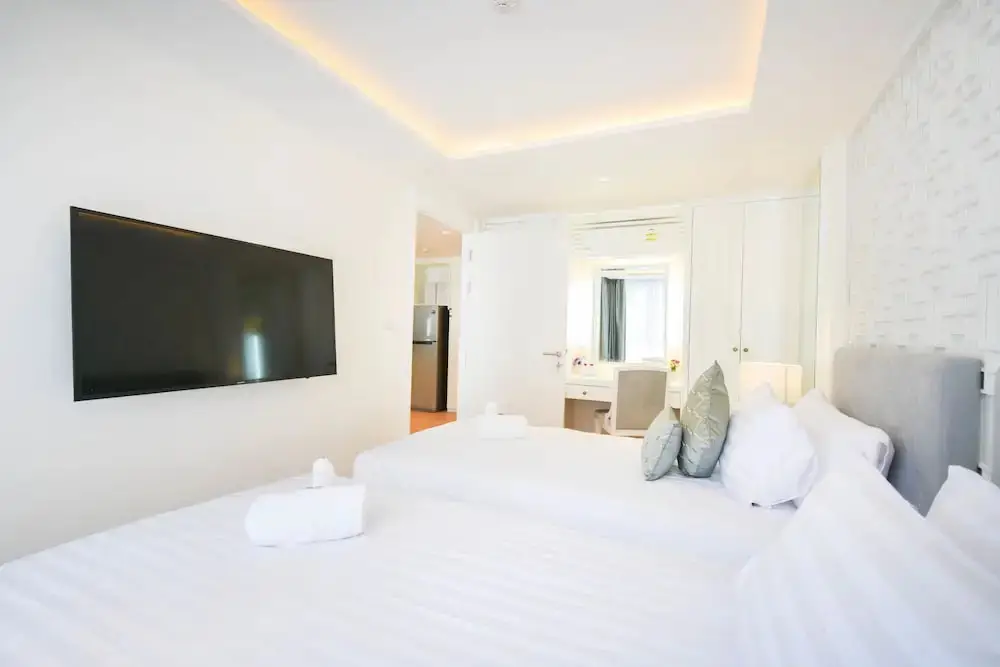 Кату: The Aristo Seaview Patong