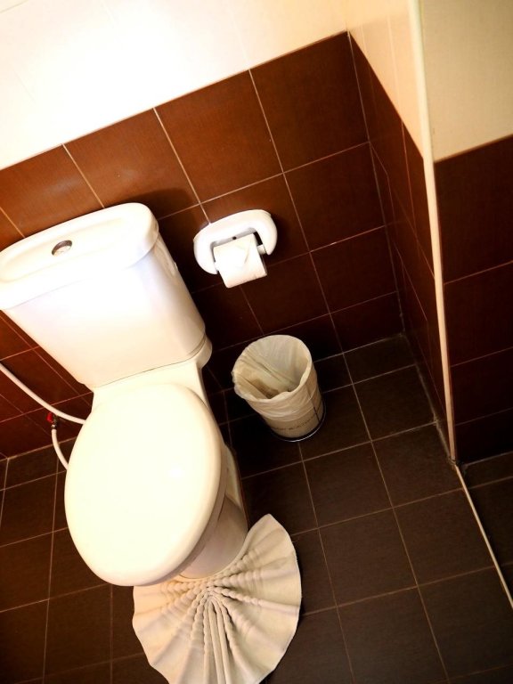 Самуи: The Room Chaweng