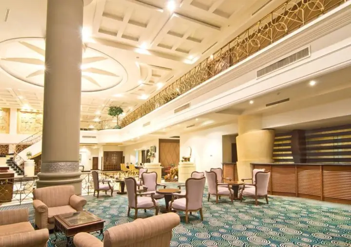 Пхитсанулок: The Grand Riverside Hotel Phitsanulok