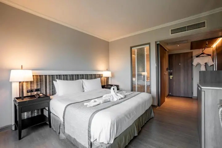Пхитсанулок: The Grand Riverside Hotel Phitsanulok