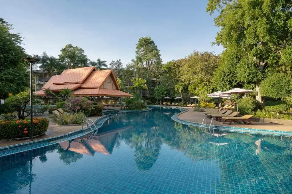 Паттайя: Отель The Green Park Resort