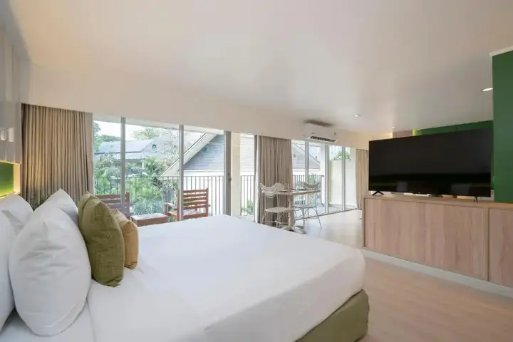 Паттайя: Отель The Green Park Resort