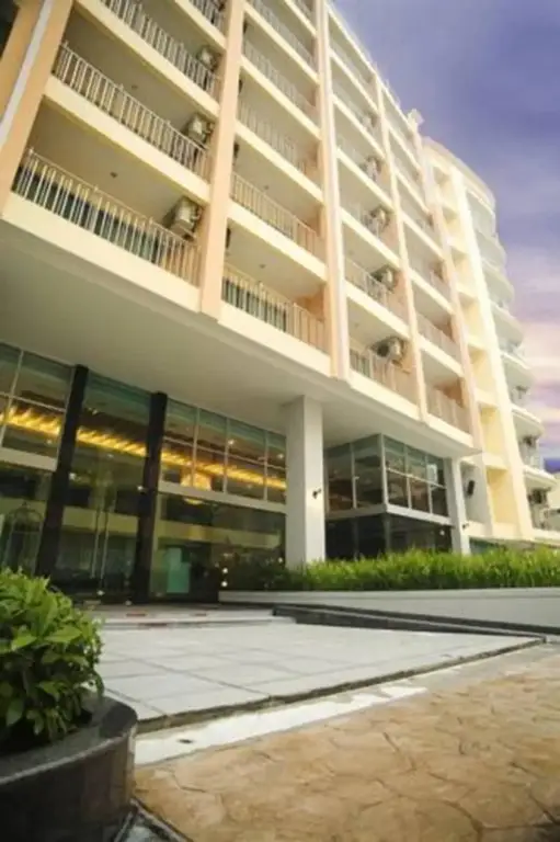 Olive Hotel & Residence Bangkok Sukhumvit 101 near True Digital Park — фото 1