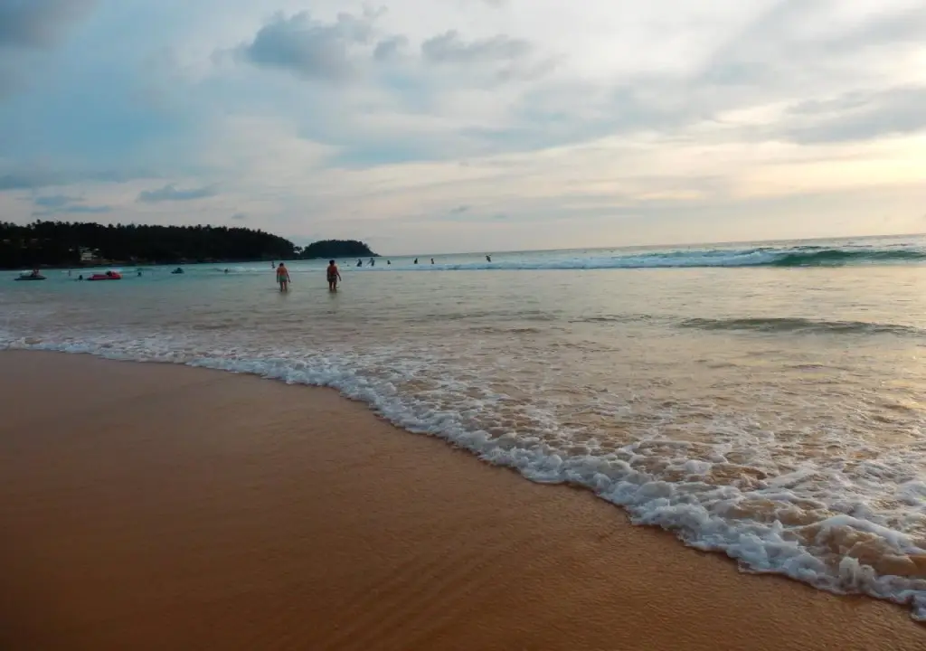 Муанг: Kata Beach Studio