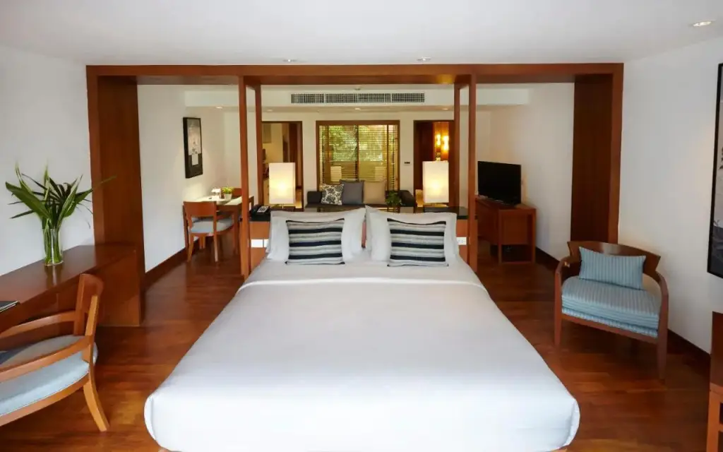 Паттайя: Woodlands Suites Serviced Residences