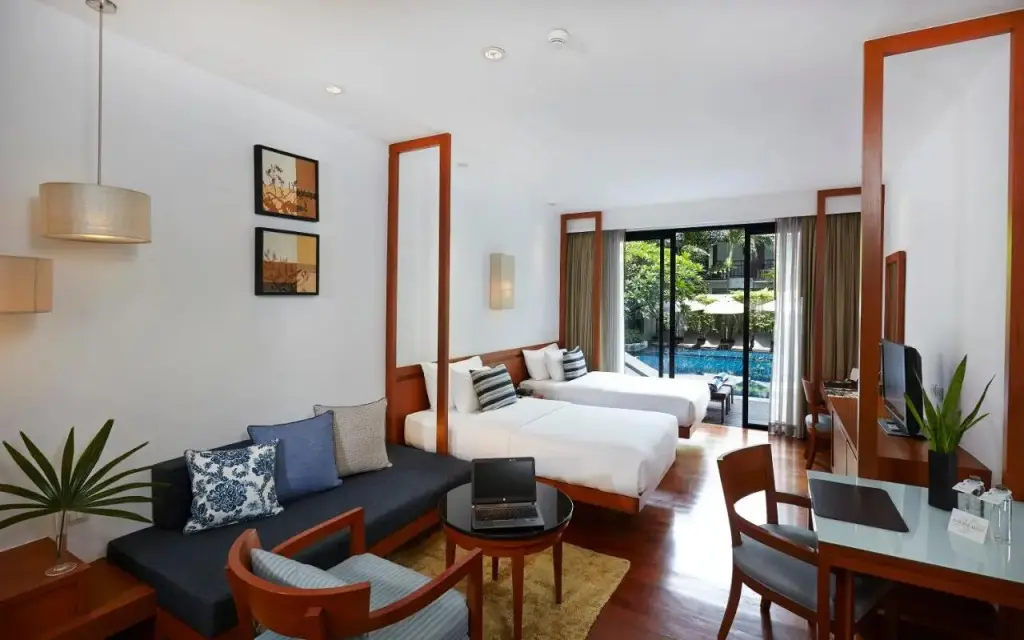 Паттайя: Woodlands Suites Serviced Residences