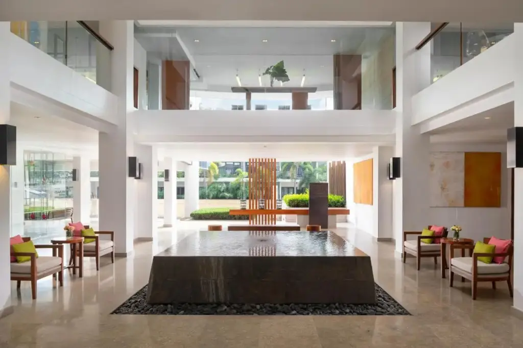Паттайя: Woodlands Suites Serviced Residences