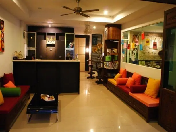 Кату: Athome Guesthouse