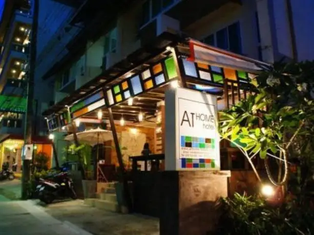 Кату: Athome Guesthouse