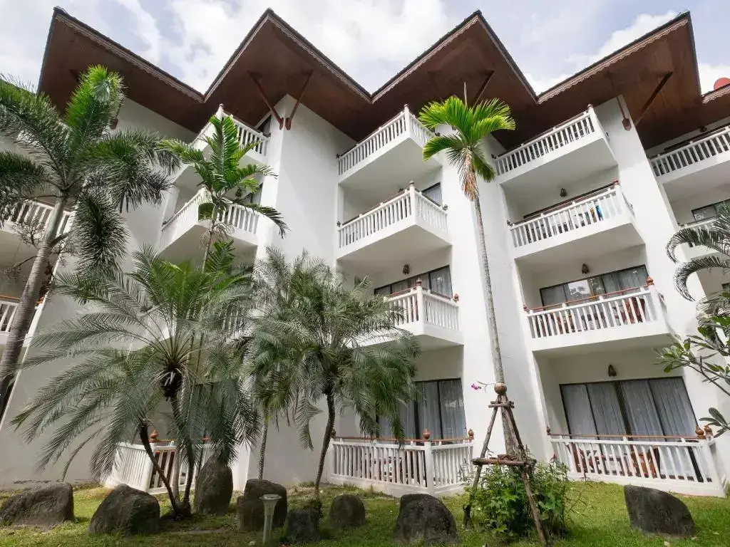 Пхукет: Baan Karonburi Resort