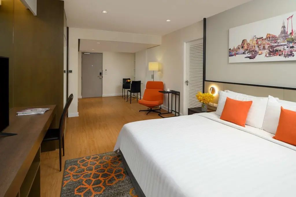 Бангкок: Отель PARKROYAL Suites Bangkok