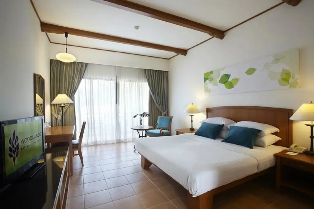 Woodlands Hotel & Resort — фото 1