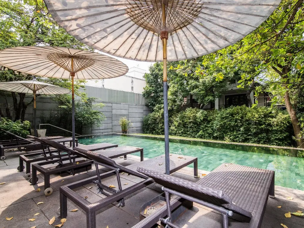 Бангкок: LUXX Langsuan Hotel