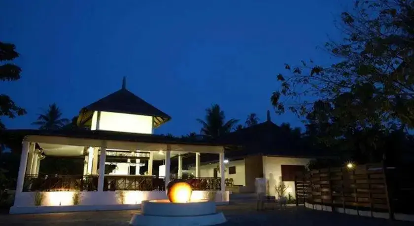 Hutcha Resort — фото 1