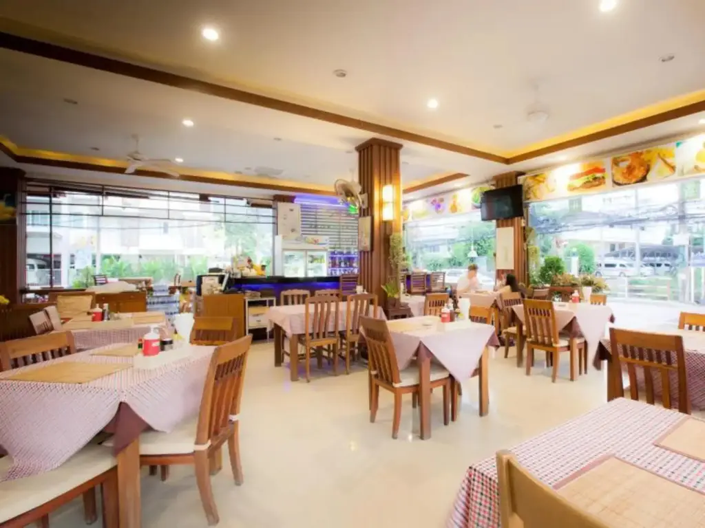 Кату: Pipikuku Hotel & Restaurant